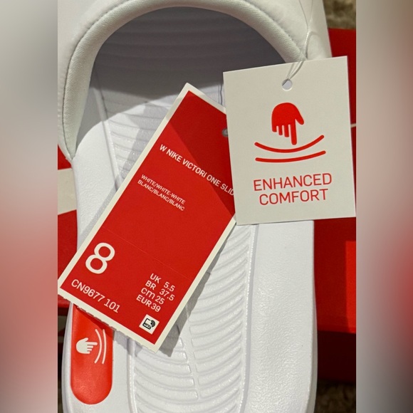 Nike Victori One Slides - Picture 4 of 5